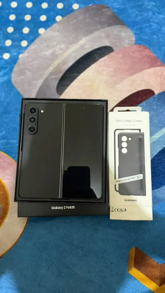 Samsung Galaxy Z Fold 5