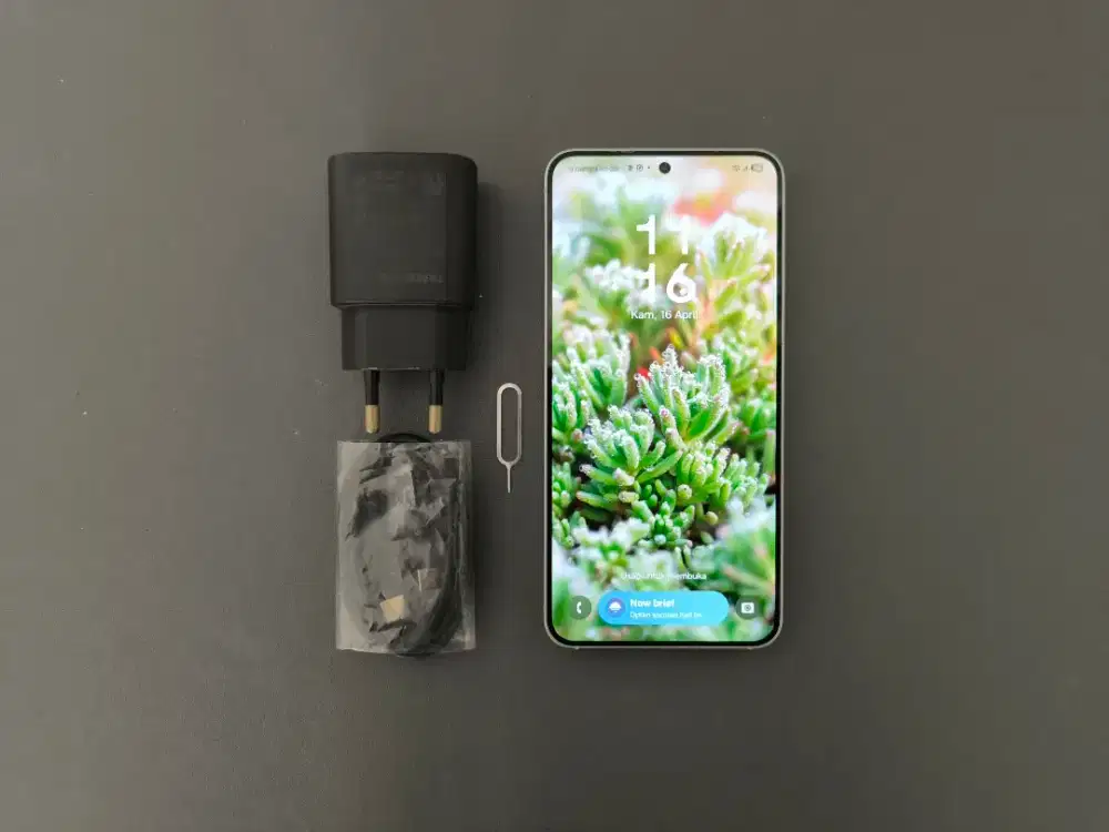 Samsung Galaxy S25 12/512 - Istimewa, Ex Garansi Resmi