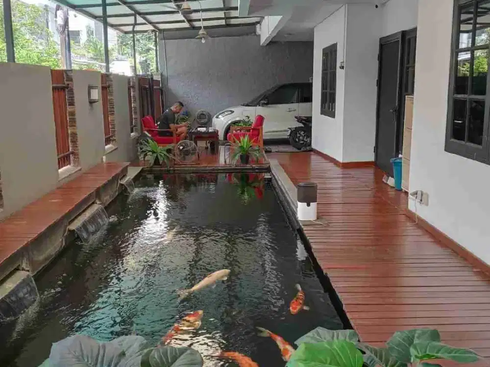 dijual rumah besar dan bagus furnished di jelambar