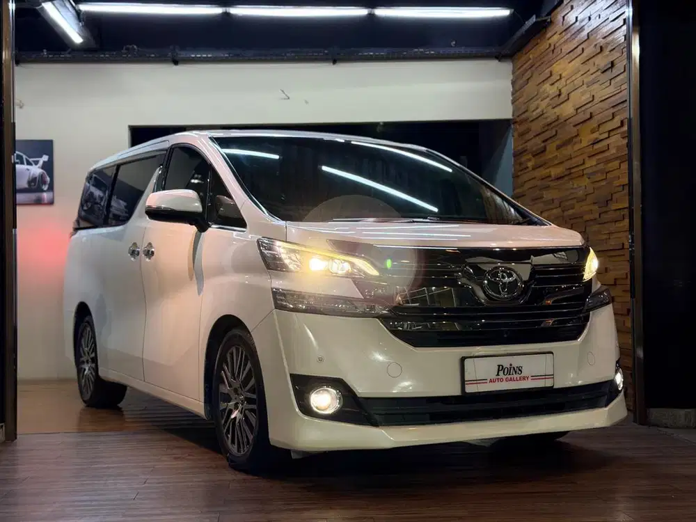 Toyota Vellfire 2.5G thn 2015