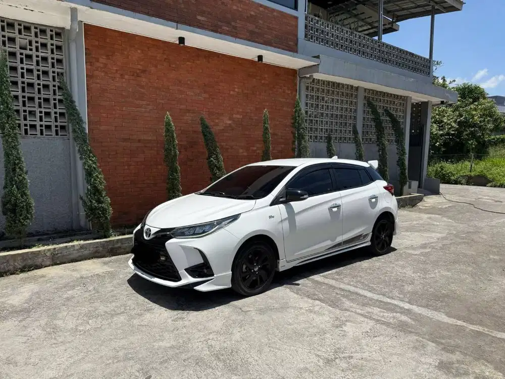 Km23rb - Toyota Yaris GR sport matic 2023 Putih