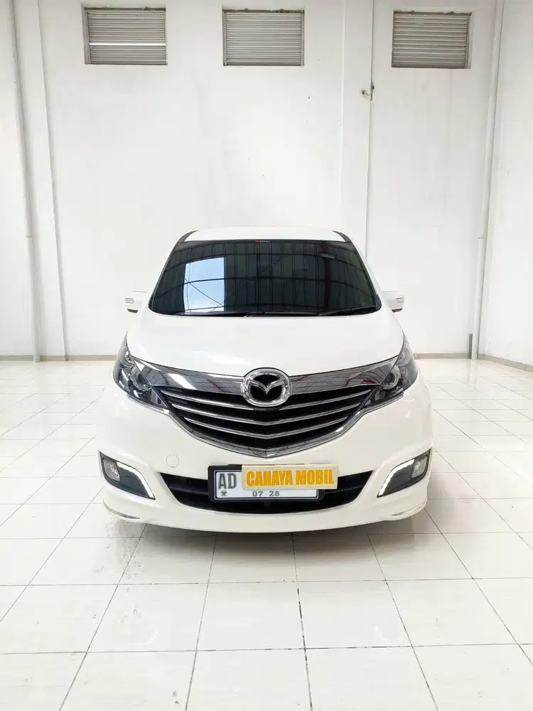 Mazda Biante Skyactiv 207