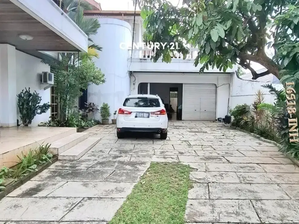 Disewakan Rumah Lokasi Strategis Di Antasari Cipete Siap Huni