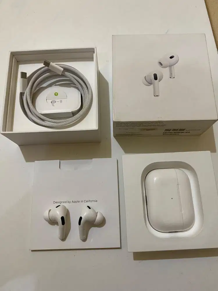 AirPods Pro 2nd Generation USB-C unit iBox Resmi Indonesia