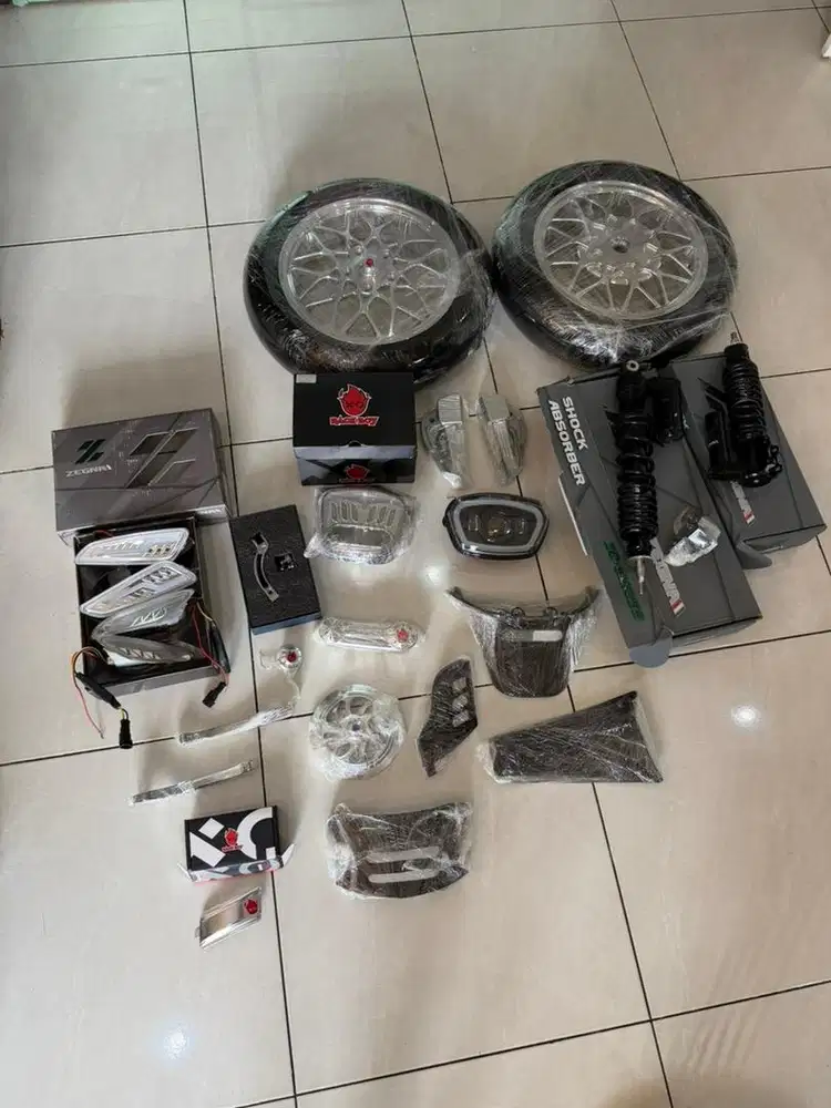 For sale asesoris vespa matic sprint