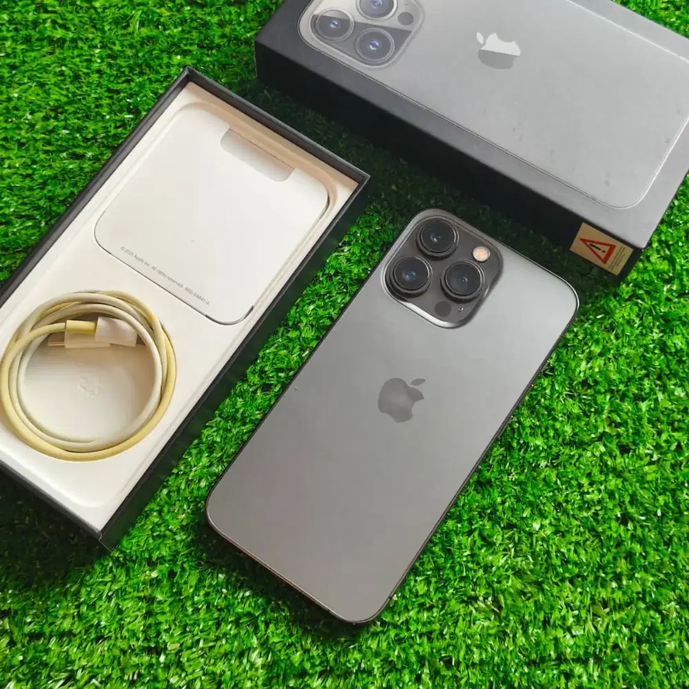 iPhone 13 Pro 256GB Graphite Battery health 75% fullset ori ex resmi