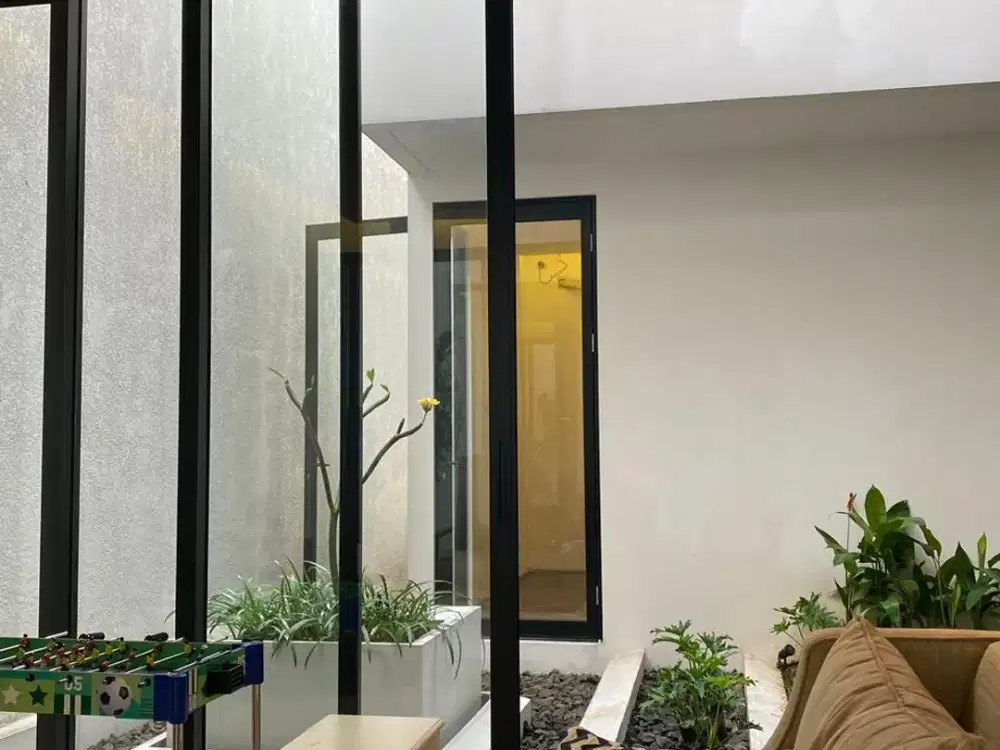 Jual dan Sewa Rumah Bagus Modern Tropical di Cilandak dekat Citos Jaksel