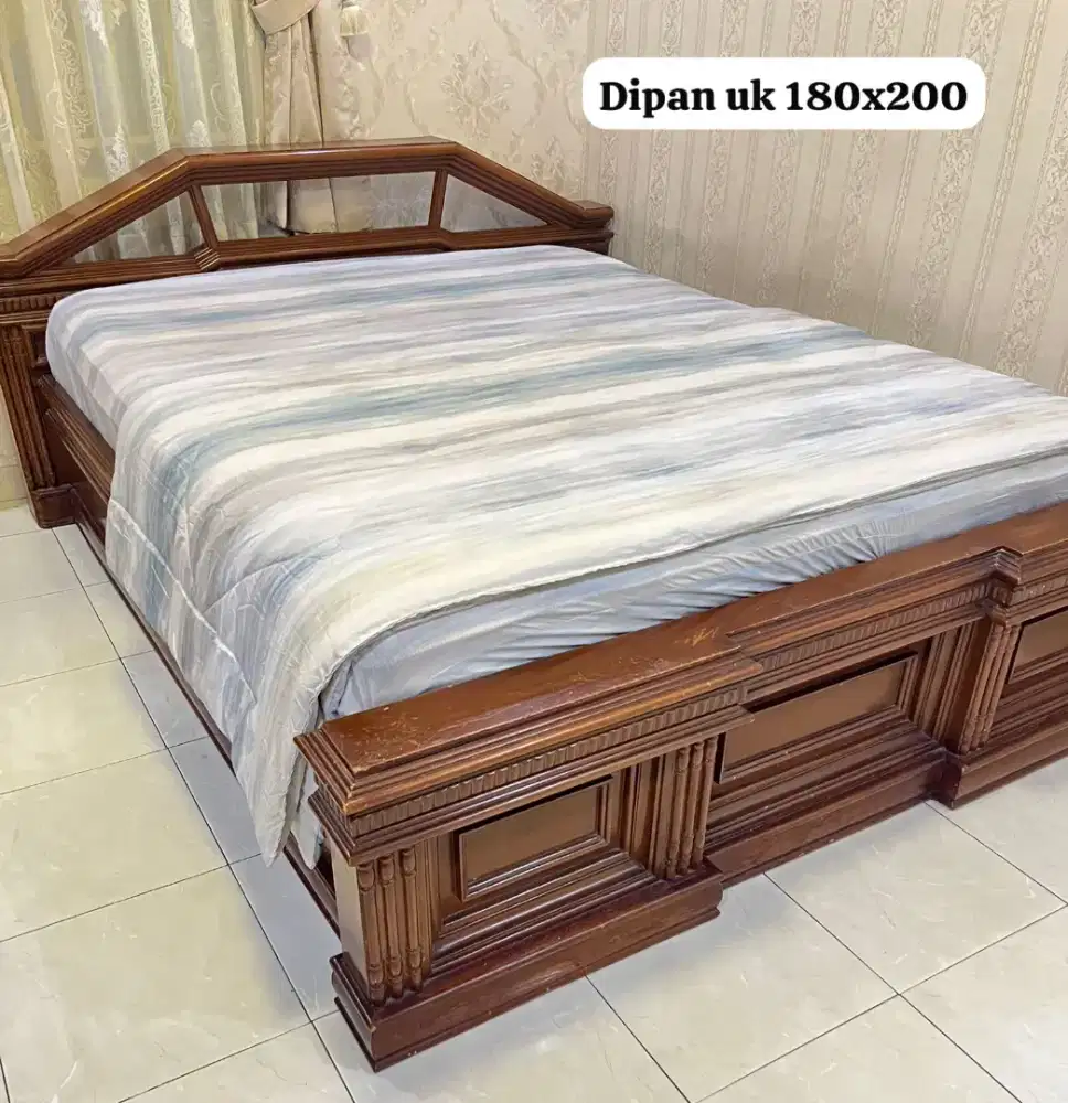 Tempat Tidur dan Lemari Baju