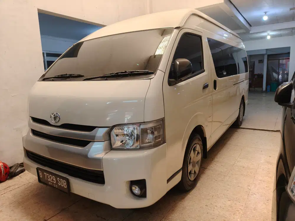 [Gress Mobil Kutisari] HI-ACE COMMUTER DIESEL MT 2020 SIAP KEEJA