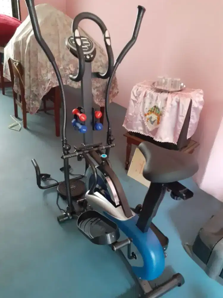 Alat Olahraga Elliptical Cross sepeda jogging