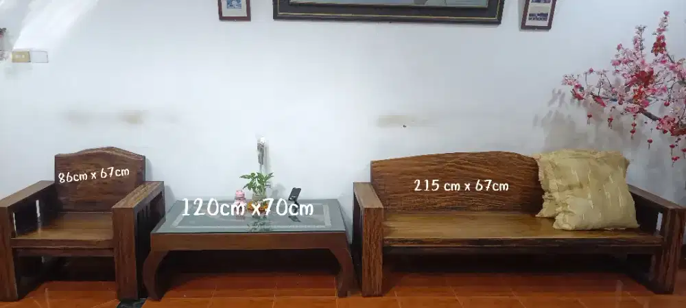 Bangku set kayu kokoh
