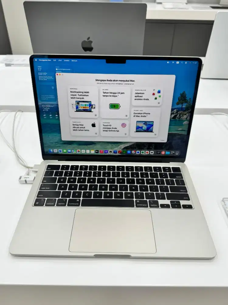 Macbook Air M2 16/256GB promo cicilan 0%