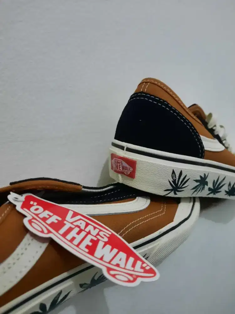 Dijual VANS PUMPKIN SPICE