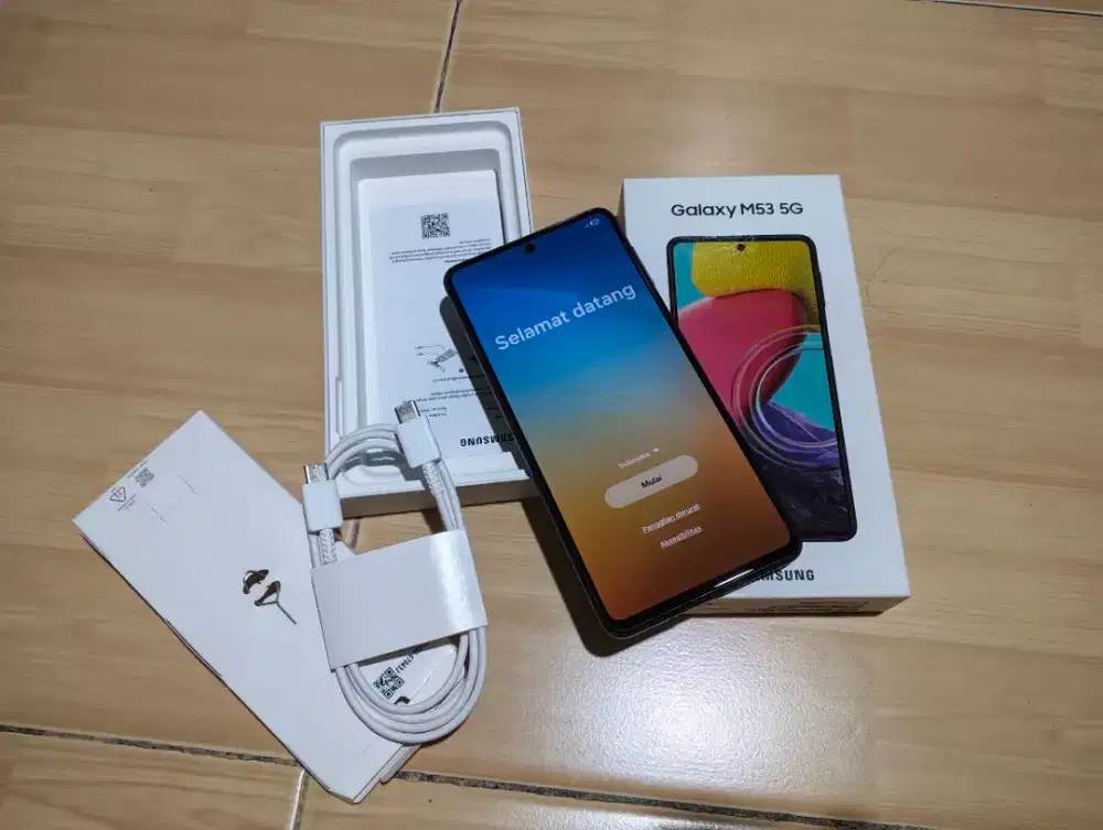 Samsung Galaxy M53 5G RAM 8/256 GB Kondisi Bagus