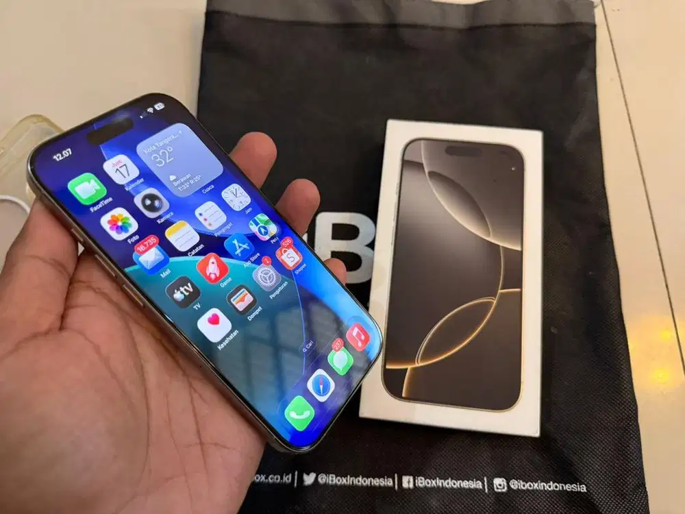 Pakai 4 Bulan Iphone 16 Pro 256GB Natural Titanium iBox Resmi Mulus