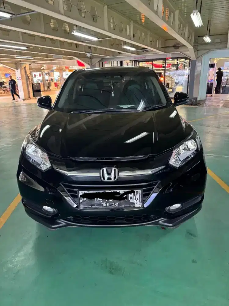 mobil honda HR-V tahun 2017