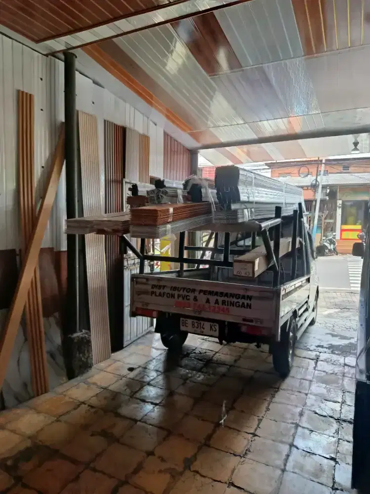 PLAFON PVC MENERIMA ANTAR BAHAN & TERPASANG