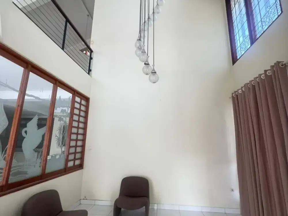 Dijual Rumah Bagus dan Terawat Siap Huni di Jl. Budisari, Hegarmanah Bandung