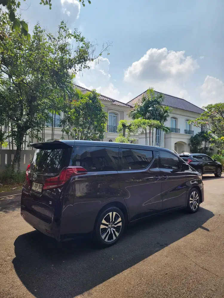 Toyota Alphard 2022 Bensin