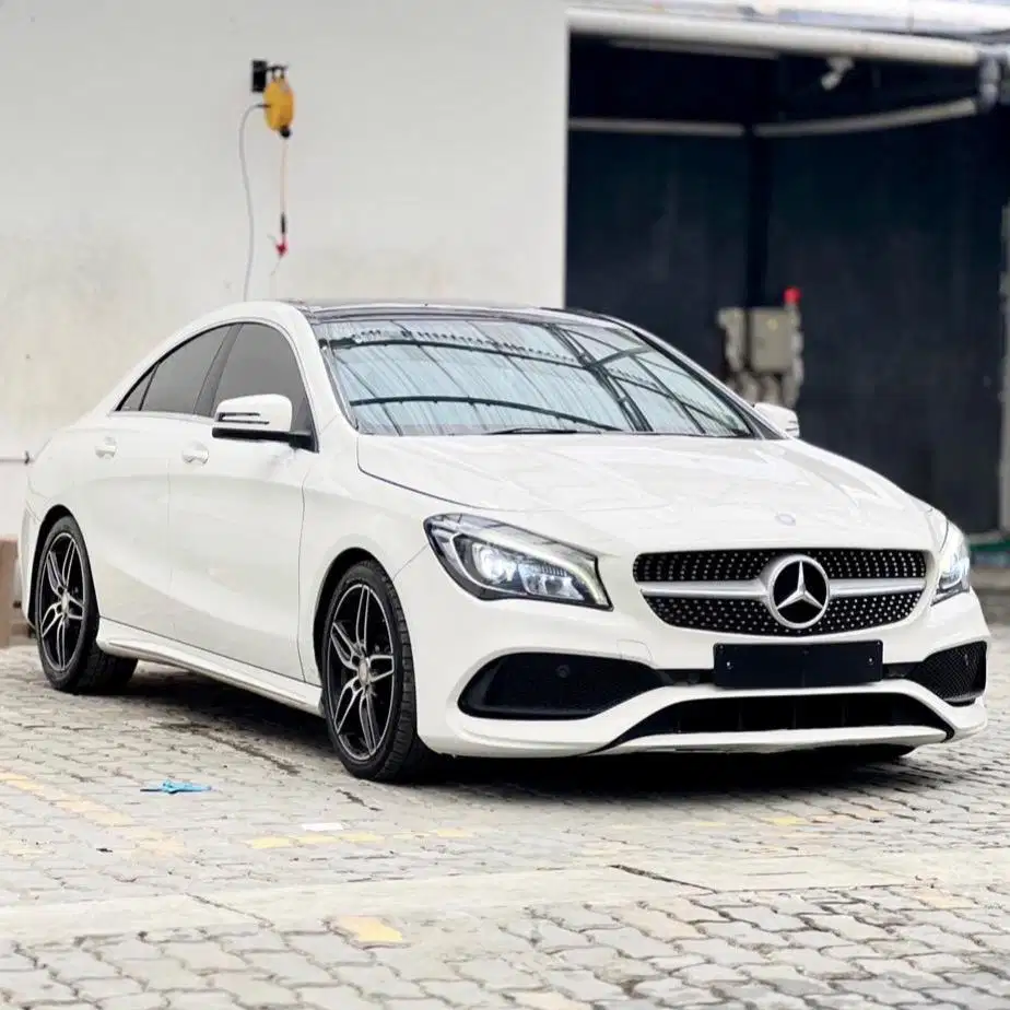 (CASH) Mercedes Benz CLA200 Facelift 2017