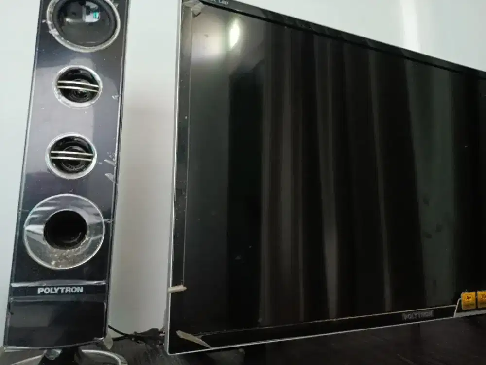 TV LED Polytron 32inc Type : PE-SPKT 0932