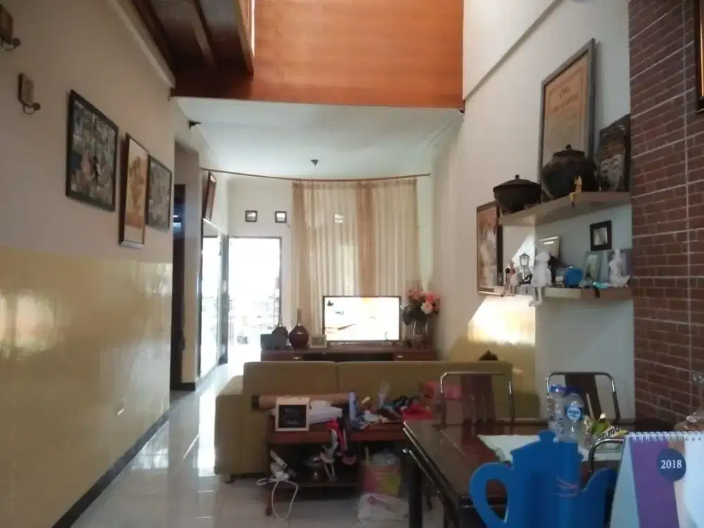 DISEWAKAN RUMAH ANTAPANI JL. TANJUNG SARI BANDUNG FURNISH