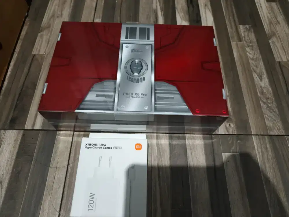 Poco x8 pro iron man edition 12/512
 baru,no repack,garansi resmi..