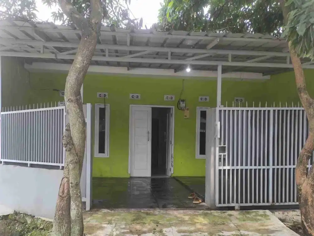 RUMAH KONTRAKAN 11 MENIT KE KAMPUS STT TELKOM BUAH BATU