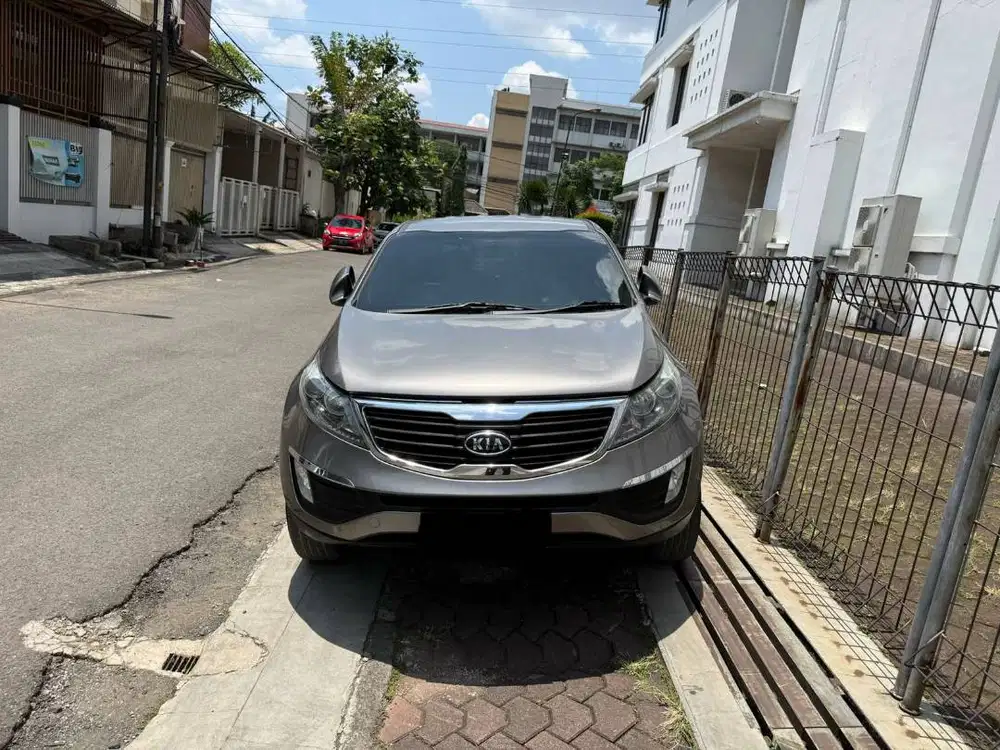 Kia Sportage SE 2.0 matic 2012 Brown || 2013