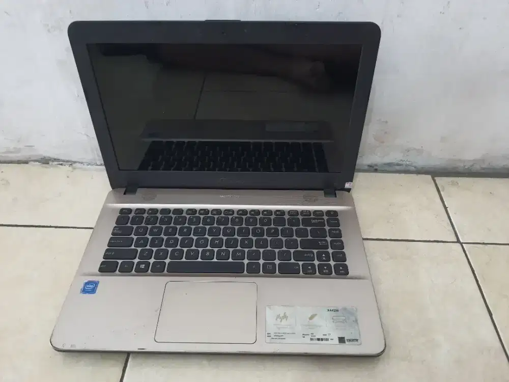 Laptop Asus X441M(1Terragb/Ram4gb)14inch.win 11 pro+64Gb+Dvd Rw