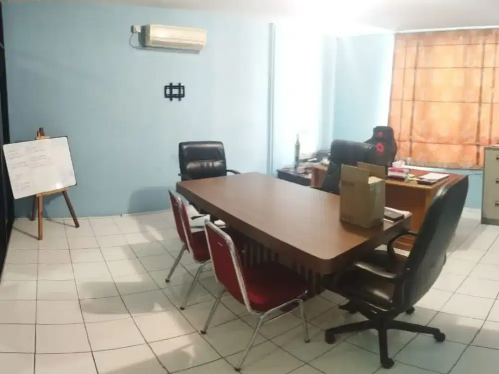 Ruko Toho Pik ex kantor rapi, harga murah, BU