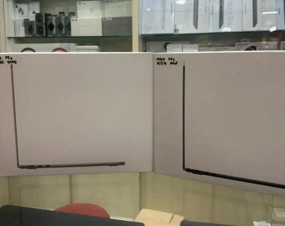 MacBooK AiR M4 16/256 Garansi 1 tahun