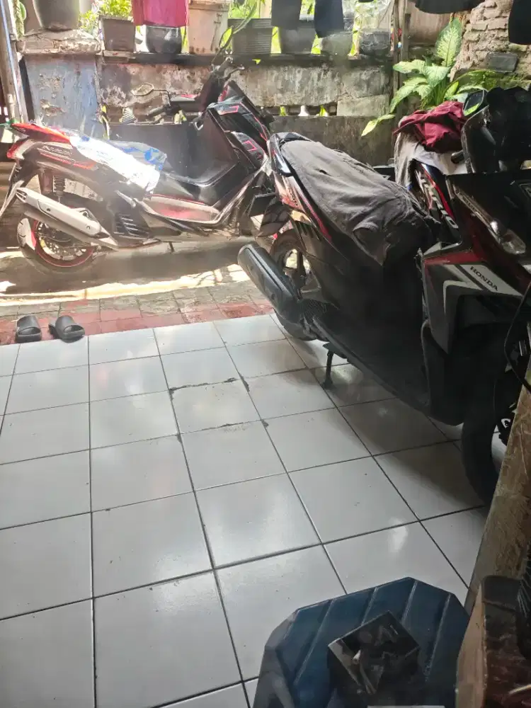 di jual vario tecno 110 2012 dan nmax 2016 pengen ganti pcx