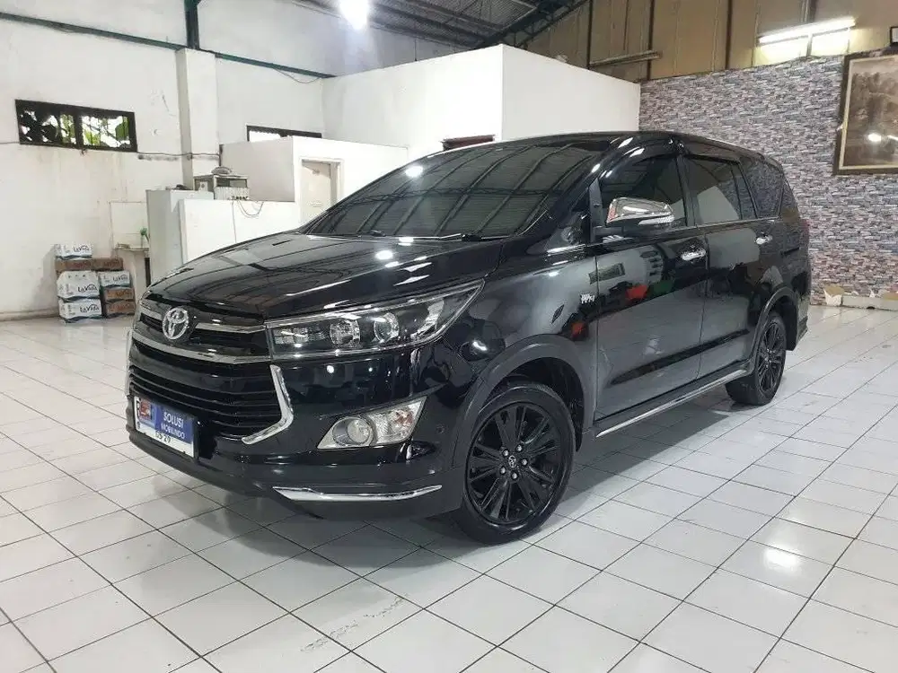 Toyota Kijang Innova Venturer 2.0 AT 2017 Bonus Coating Istimewa