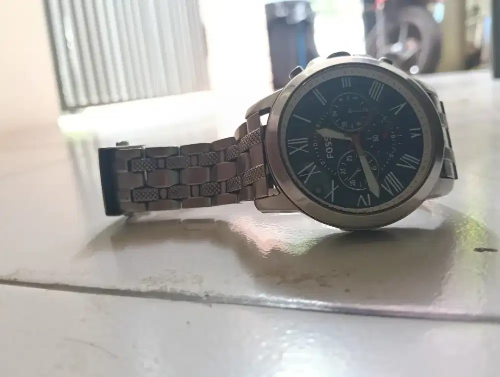 Di jual jam tangan fosil pria, all stainless