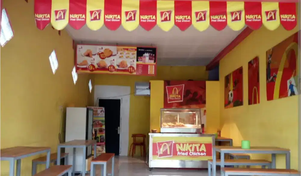 Karyawan Nikita Fried Chicken