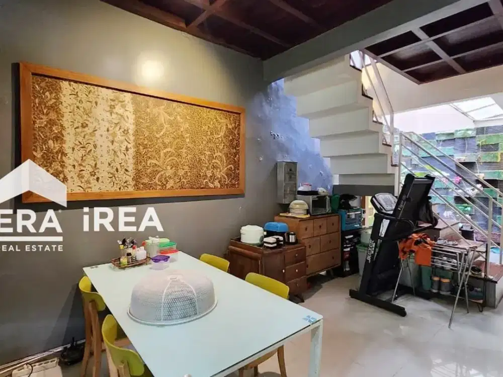 RUMAH DIJUAL DI SOLO DEKAT PASAR NUSUKAN