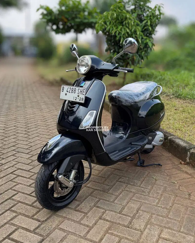 VESPA LX 125 iGET 2018 TERMURAH