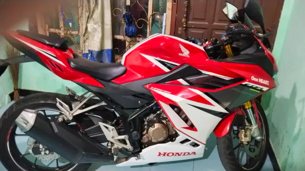 jual motor honda CBR 150