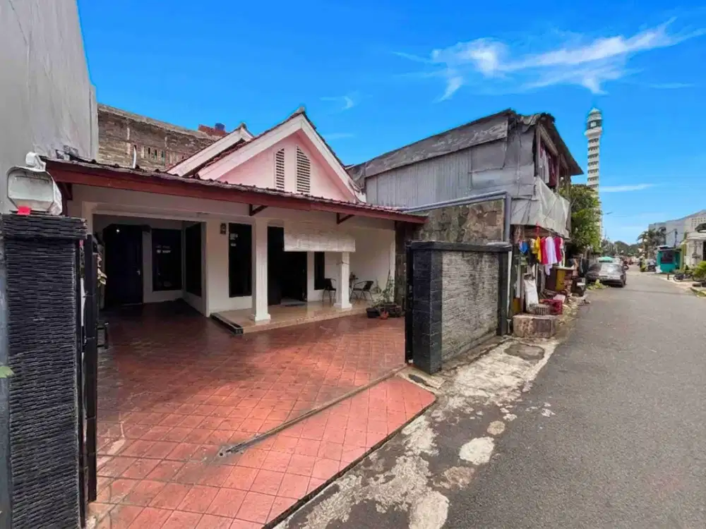 CUMA 2 M - AN ! RUMAH SIAP HUNI,  AKSES MUDAH JALAN 2 MOBIL DI CAWANG !!1