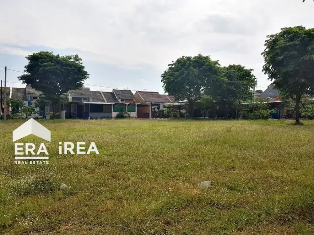 TANAH DIUAL DI SOLO DEKAT DE TJOLOMADOE