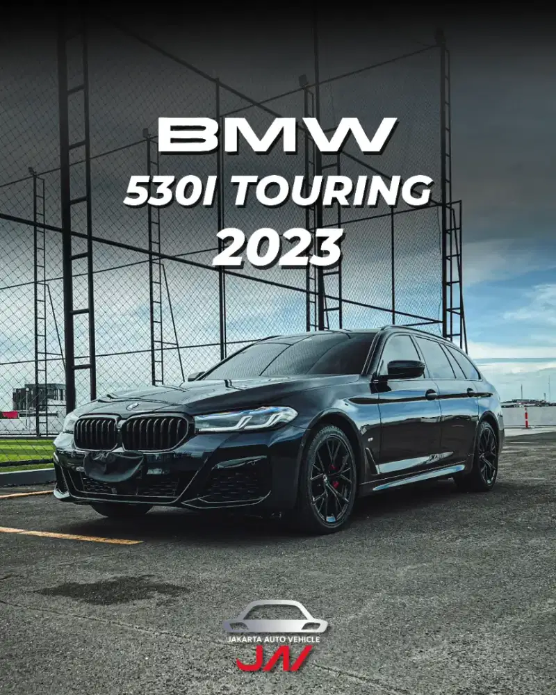 BMW 530i TOURING 2023 / LIKE NEW / LOW ODO / MINT CONDITION