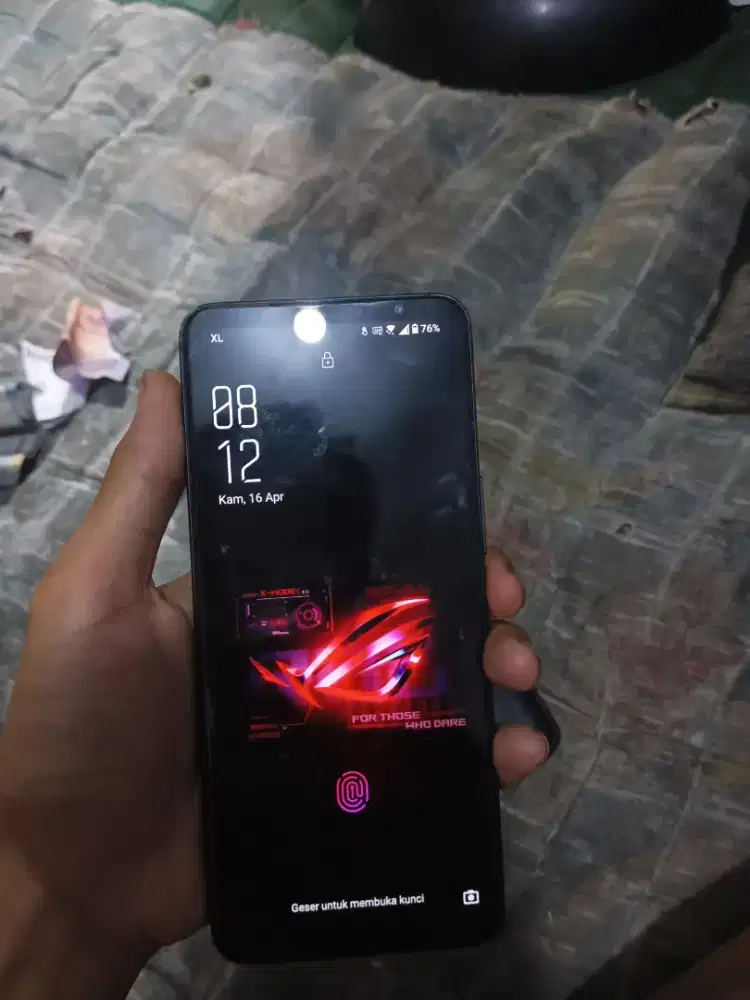 ASUS ROG PHONE 6