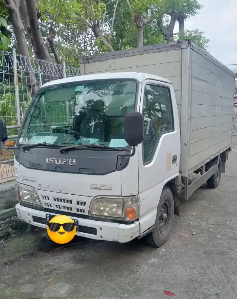 Isuzu Elf Box Long NKR 2016