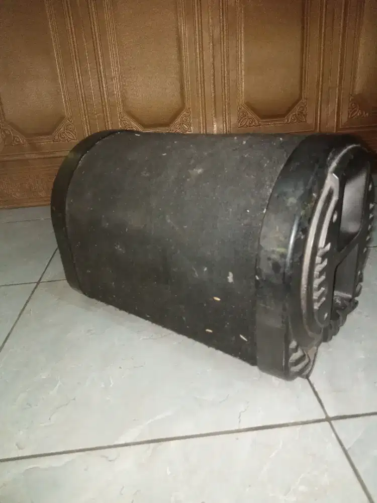 Subwofer aktif bastup 8inc braxton