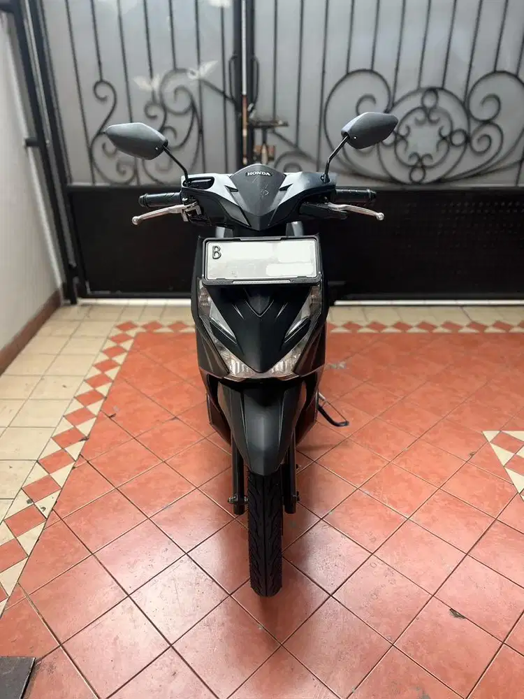 B-DKI KEYLESS! HONDA BEAT DELUXE CBS ISS SMARTKEY TAHUN 2025 PAJAK ON