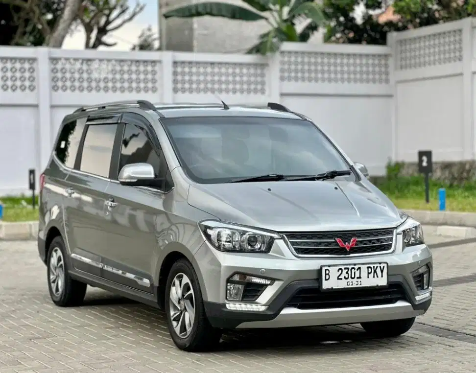 Confero 1.5 L Lux+ ACT 2021