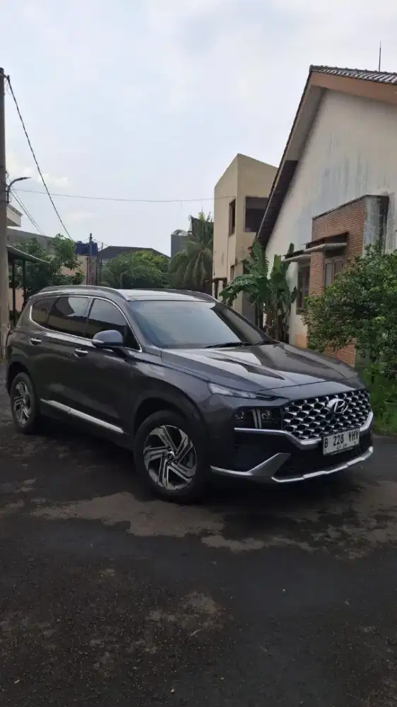 Mobil santafe tahun 2023