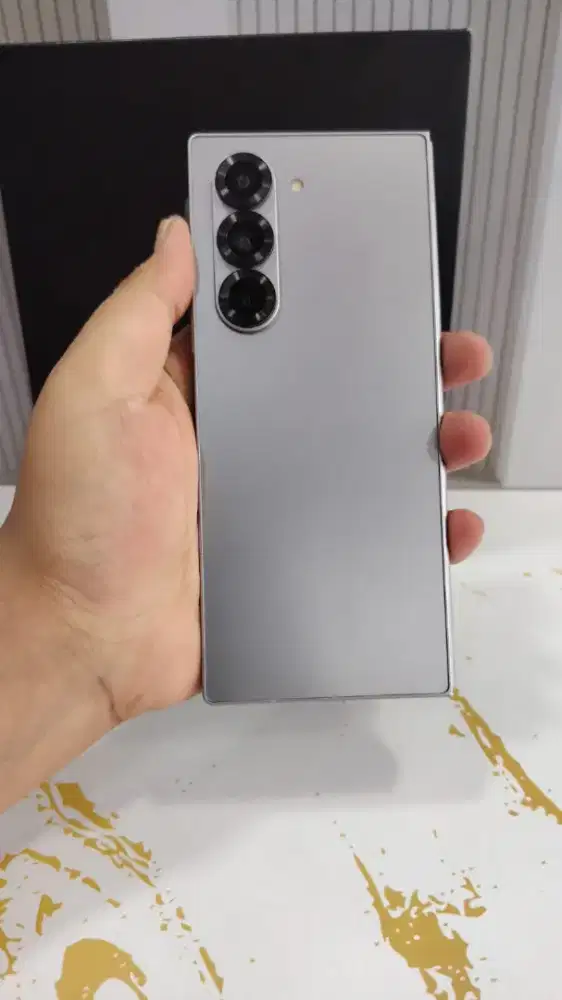 Samsung Z fold 6 5G ram 12/256 resmi sein