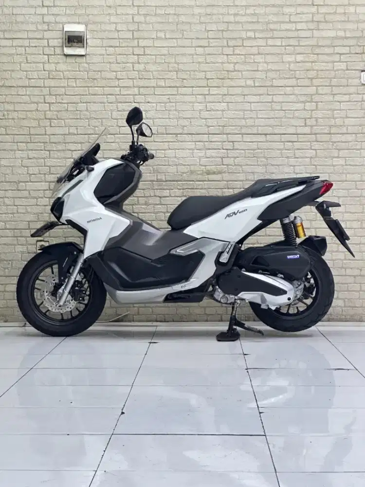 ODO 9RB‼️Honda ADV 160 CBS 2024 Putih Favorit